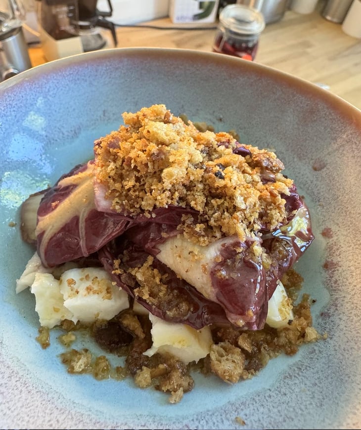 Organic Mozzarella With Pickled Radicchio & Bageri Sourdough Pangrattato (Our Vegetarian May Special) - wir2liebenwein - 1359214