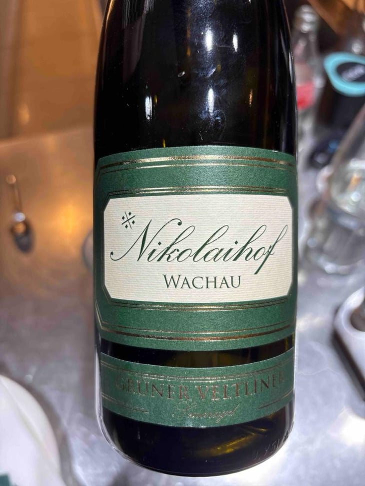 Gruner Veltliner smaragd - Weingut Nikolaihof Wachau - Familie Saahs -2015