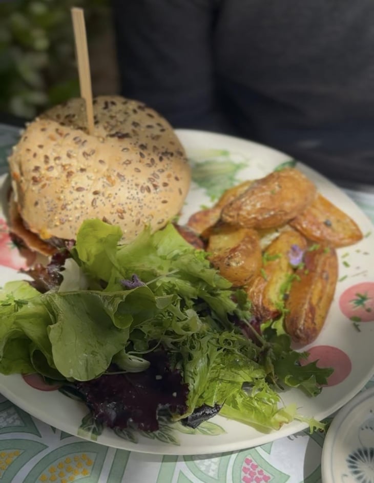 Hamburger Classique - La Doulce Terrasse - 1371282