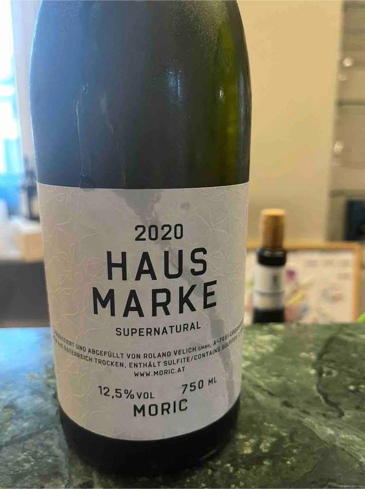 Hausmarke Supernatural Weiss - Weingut Moric - Roland Velich 