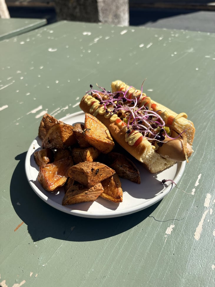 Hot Dog - Autour du Goulot - 1335878