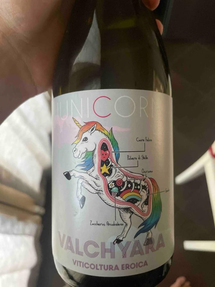 Iunicorn - Azienda Agricola Valchyara - Valentina et Constantin Hurjui -2022