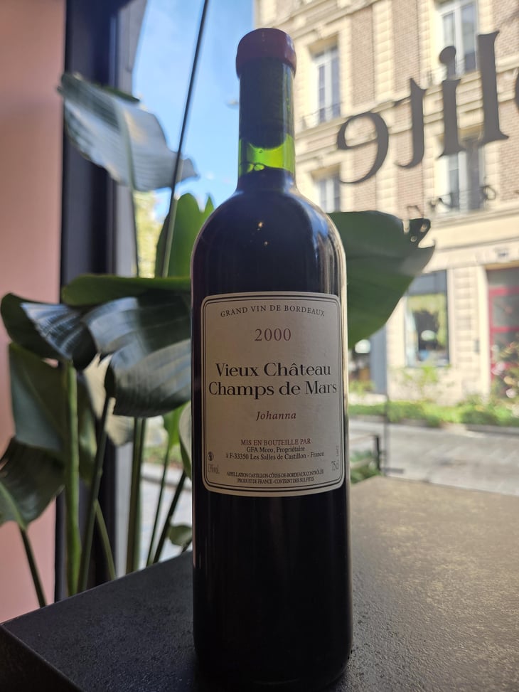 Johanna - Vieux Château Champ De Mars - Régis & Sébastien Moro 