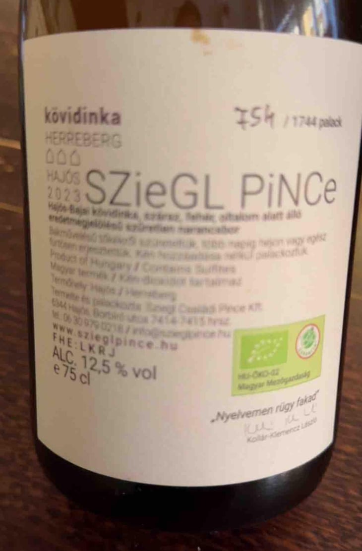 Kövidinka - Sziegl Pince - Petra & Balázs 