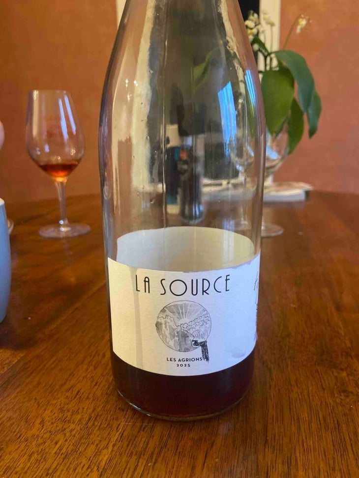 LA SOURCE - Domaine de La Bruge - Les Agrions - Mathieu & Quentin ROBERT -2024