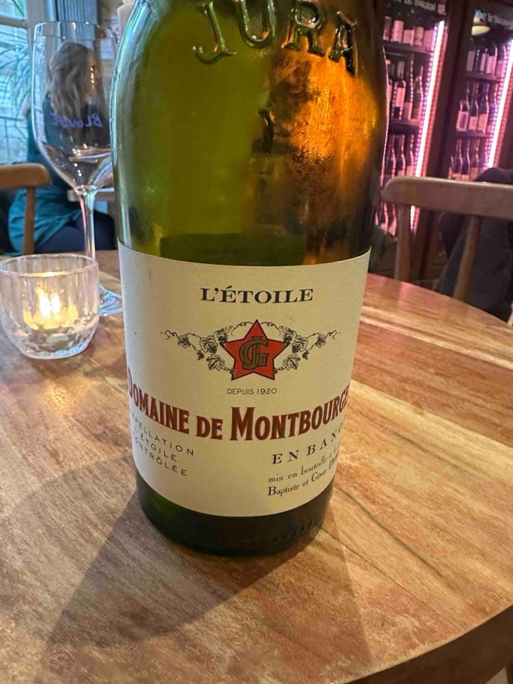 L'assemblage - Domaine de Montbourgeau - Nicole & César Deriaux 