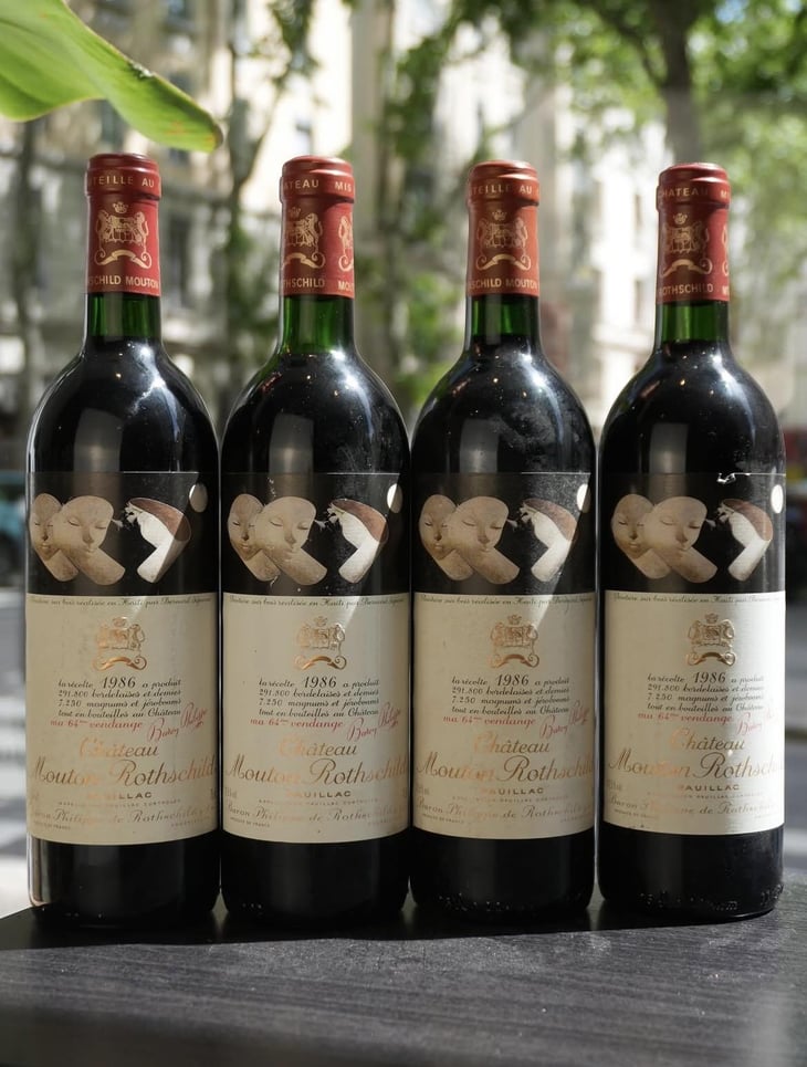 Mouton Rothschild - Chateau Mouton Rothschild - Philippe de Rothschild -1986