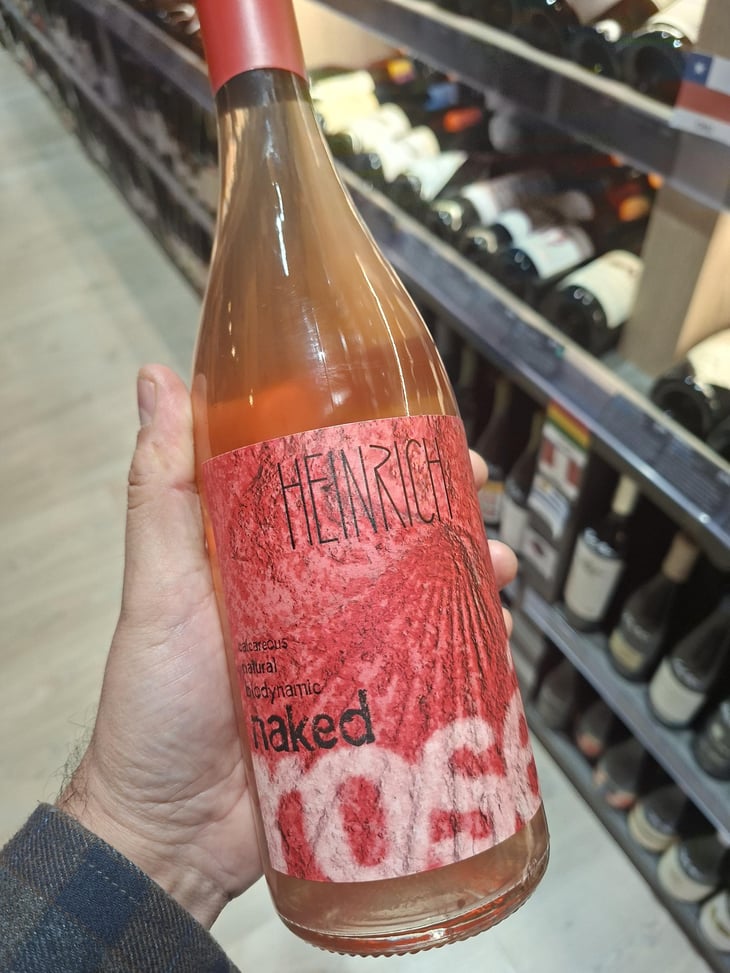 Naked Rose - Carefit Farm Winery - Takuya Nakane 