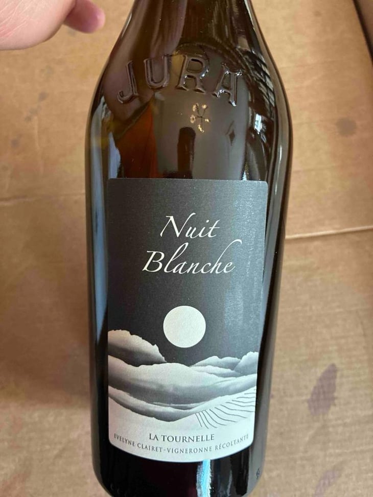 Nuit Blanche - Domaine de la Tournelle - Evelyne Clairet -2021