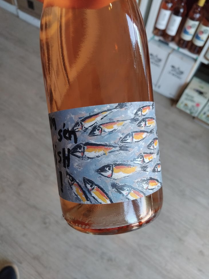 On S'En Fish Rosé
