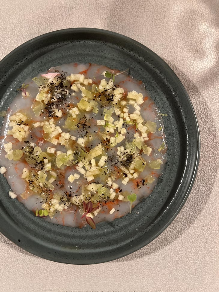 Palamós Prawn Carpaccio With Green Apple & Grape - And More - 1361555