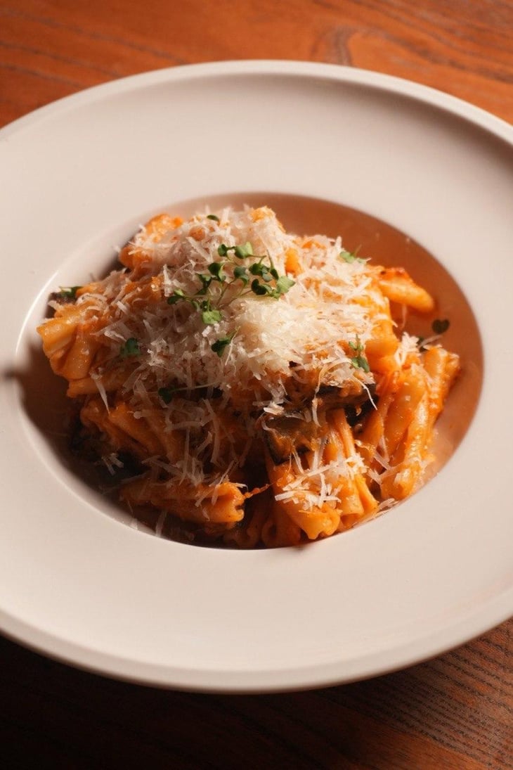 Pasta Alla Norma - ÀGORÀ Wine & Deli - 1388159