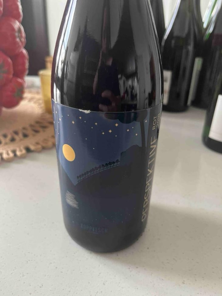 Perspektive Rot - Weingut Koppitsch - Maria & Alex Koppitsch 