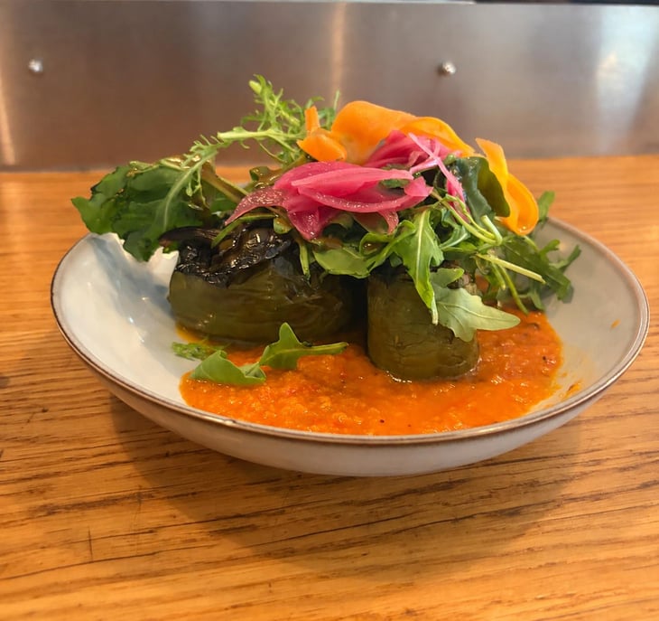 Poivrons Farçis Vegan - Le Café du Marché - 1405421