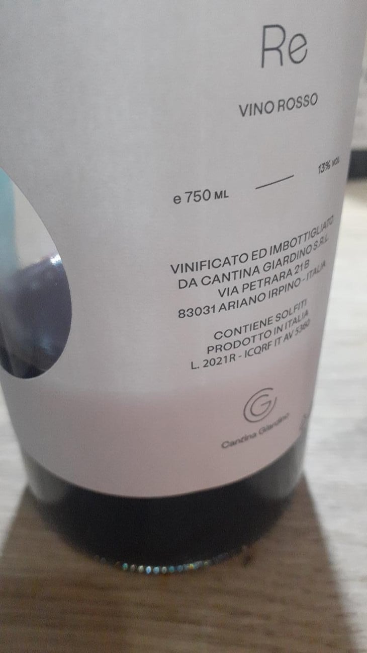 Re Rosso - Cantina Giardino - Antonio Di Gruttola & Daniela De Gruttola 