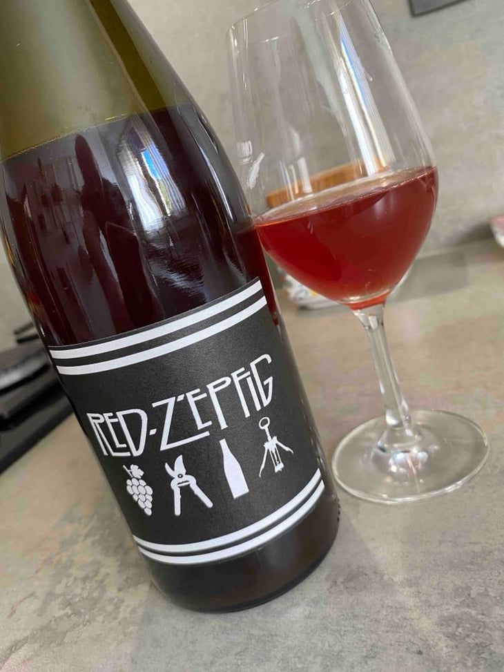 Red Z'Epfig - Domaine in Black - Lambert Spielmann 