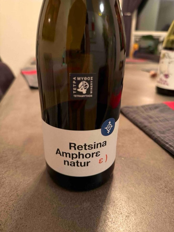 Retsina Amphore Natur - Tetramythos Winery - Τετράμυθος - Panos Papayiannopoulos, Aristos Spanos, Eustatius Spanos 