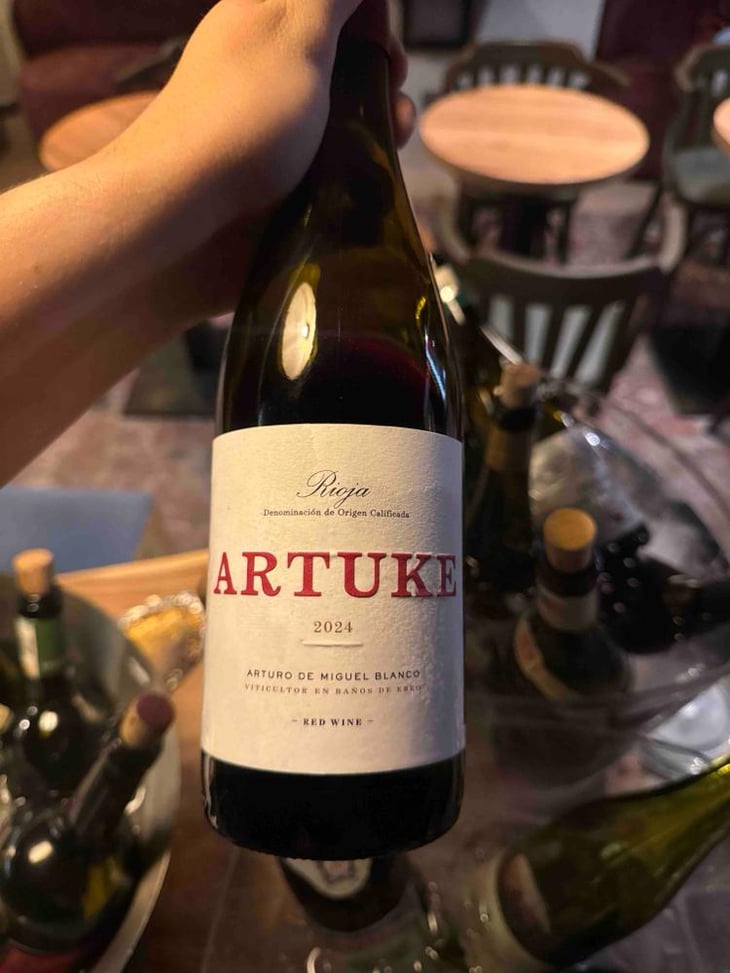 Rioja Tinto - Artuke - Arturo Y Kike De Miguel blanco -2024