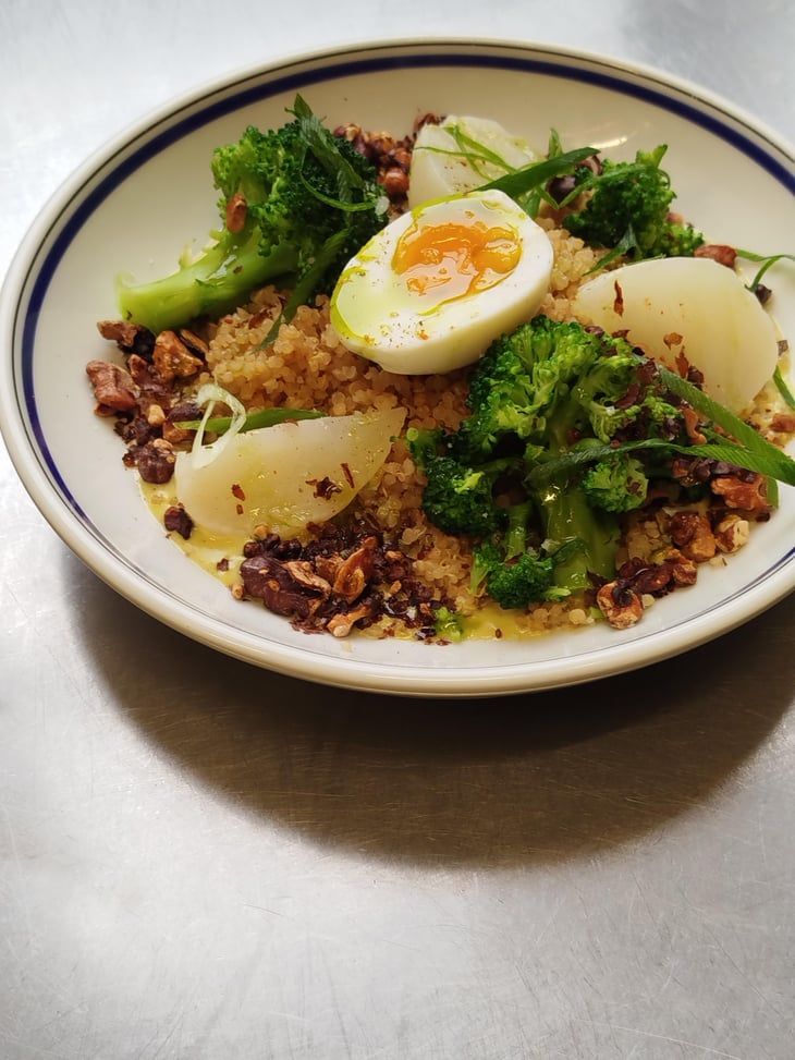 Risotto De Quinoa, Brocolis, Crème Au Bleu, Noix - Café Céleste - 872258
