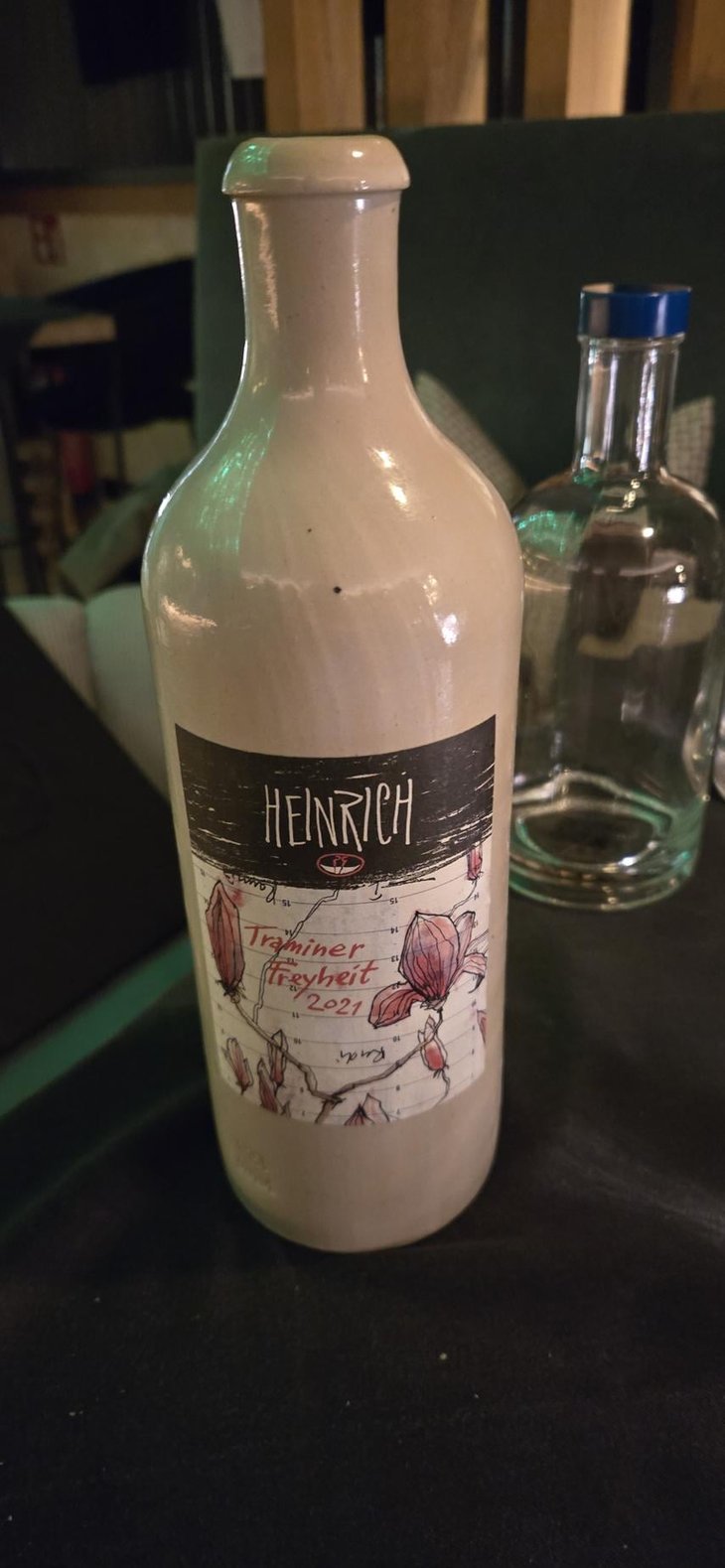 Roter Traminer Freyheit - Weingut Heinrich - Gernot & Heike Heinrich 
