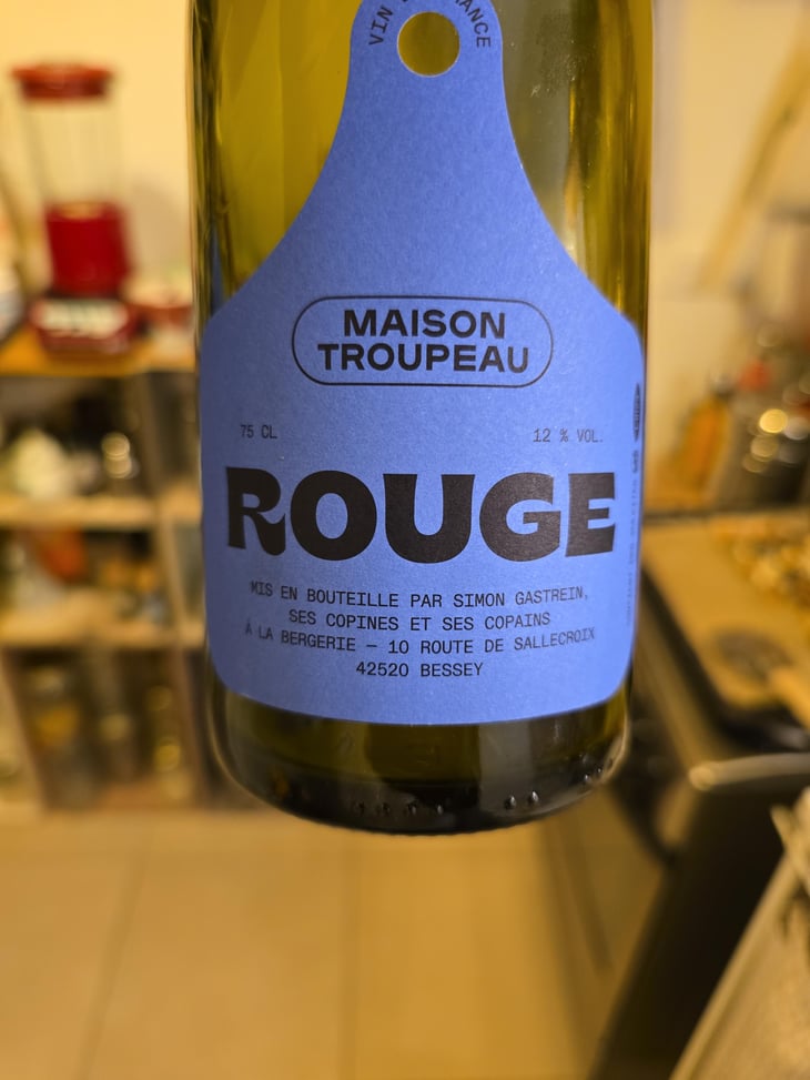 Rouge - Maison Troupeau - Simon Gastrein 