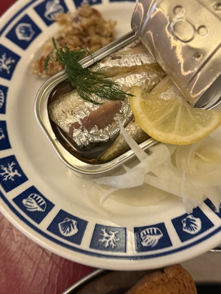 Sardines, Beurre De Dattes, Pickles Fenouil - Le Sauveur - 1387814