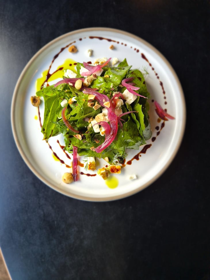 Spinach Salad - The Universal - 1383317