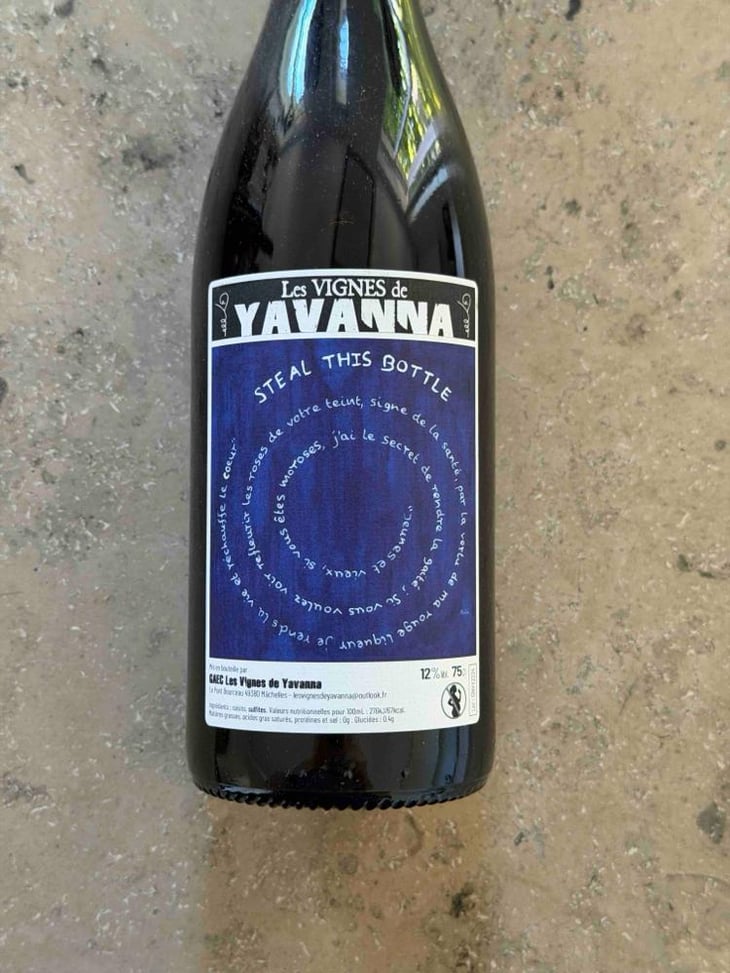 Steal This Bottle - Les Vignes de Yavanna - Julie Escaillet & Charles Busnel 