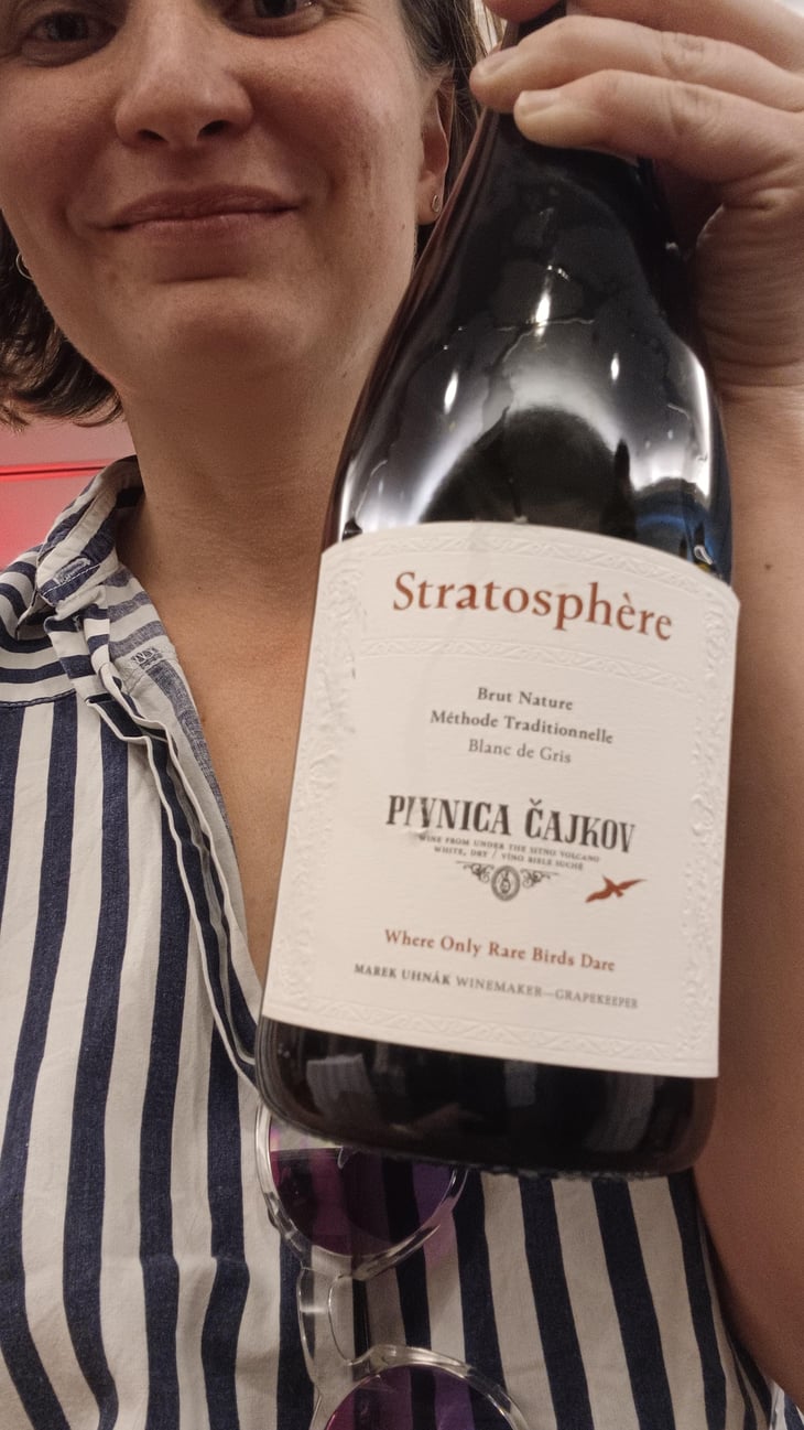 Stratosphere - Pivnica Čajkov - Marek Uhnák 