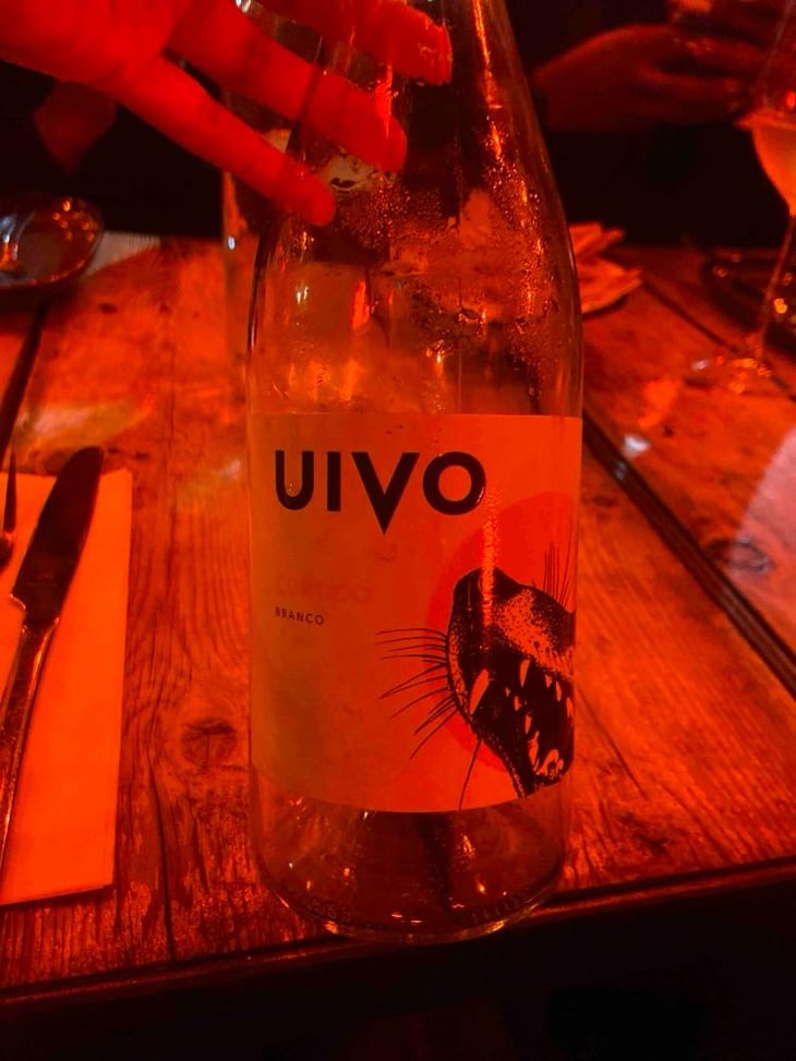 Uivo Curtido - Folias de Baco - Tiago Sampaio 