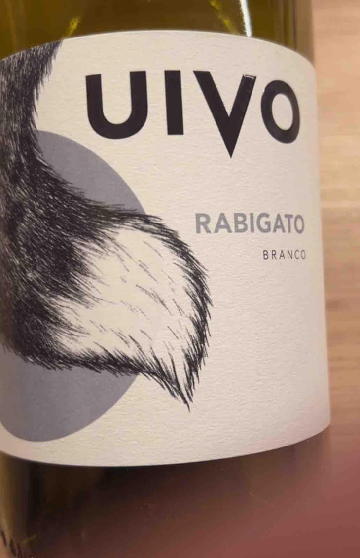 Uivo Rabigato - Folias de Baco - Tiago Sampaio 