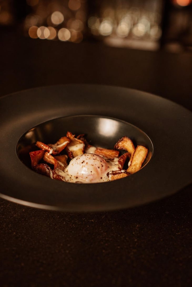 Uovo A Bassa Temperatura Con Funghi Cardoncelli - Bancovino bistro - 1347802