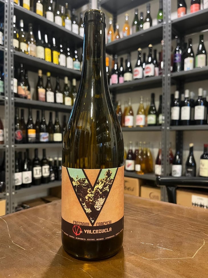 V de Valenzuela - Barranco Oscuro - Manuel & Lorenzo Valenzuela 