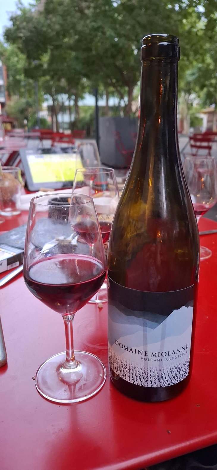 Volcane Rouge - Domaine Miolanne - Jean-Baptiste Deroche & Laure Cartier 