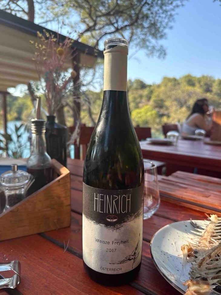 Weisze Freyheit - Weingut Heinrich - Gernot & Heike Heinrich 