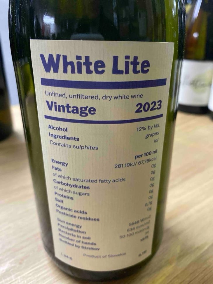 White Lite - Strekov 1075 - Zsolt Sütó -2023