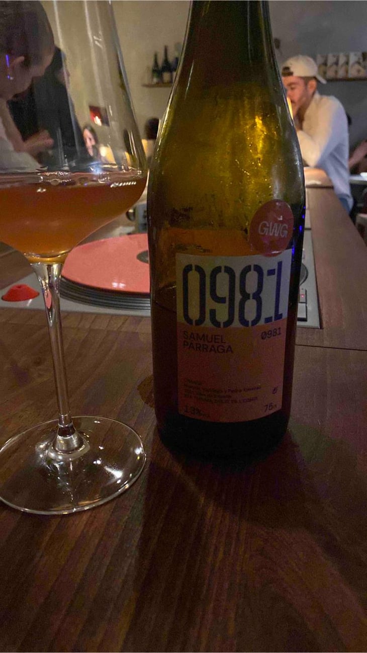 0981 Orange - Samuel Párraga - Samuel Párraga 