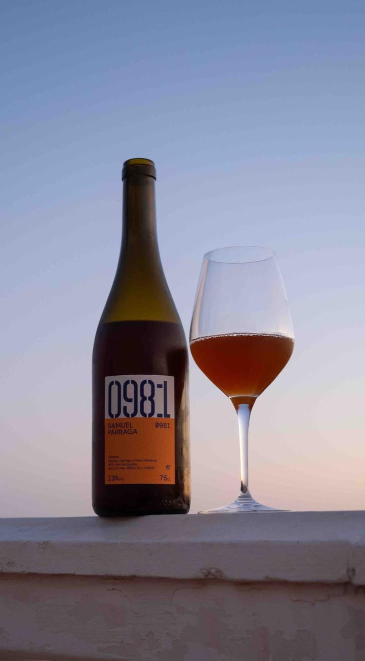 0981 Orange - Samuel Párraga - Samuel Párraga 