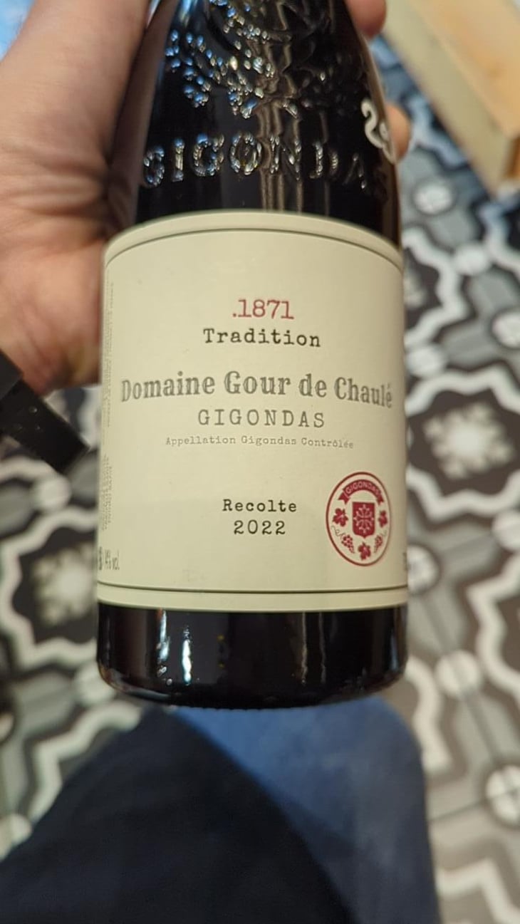 .1871 tradition - Domaine Gour de Chaulé - Stéphanie , Paul Fumoso et Laurent Philis -2021