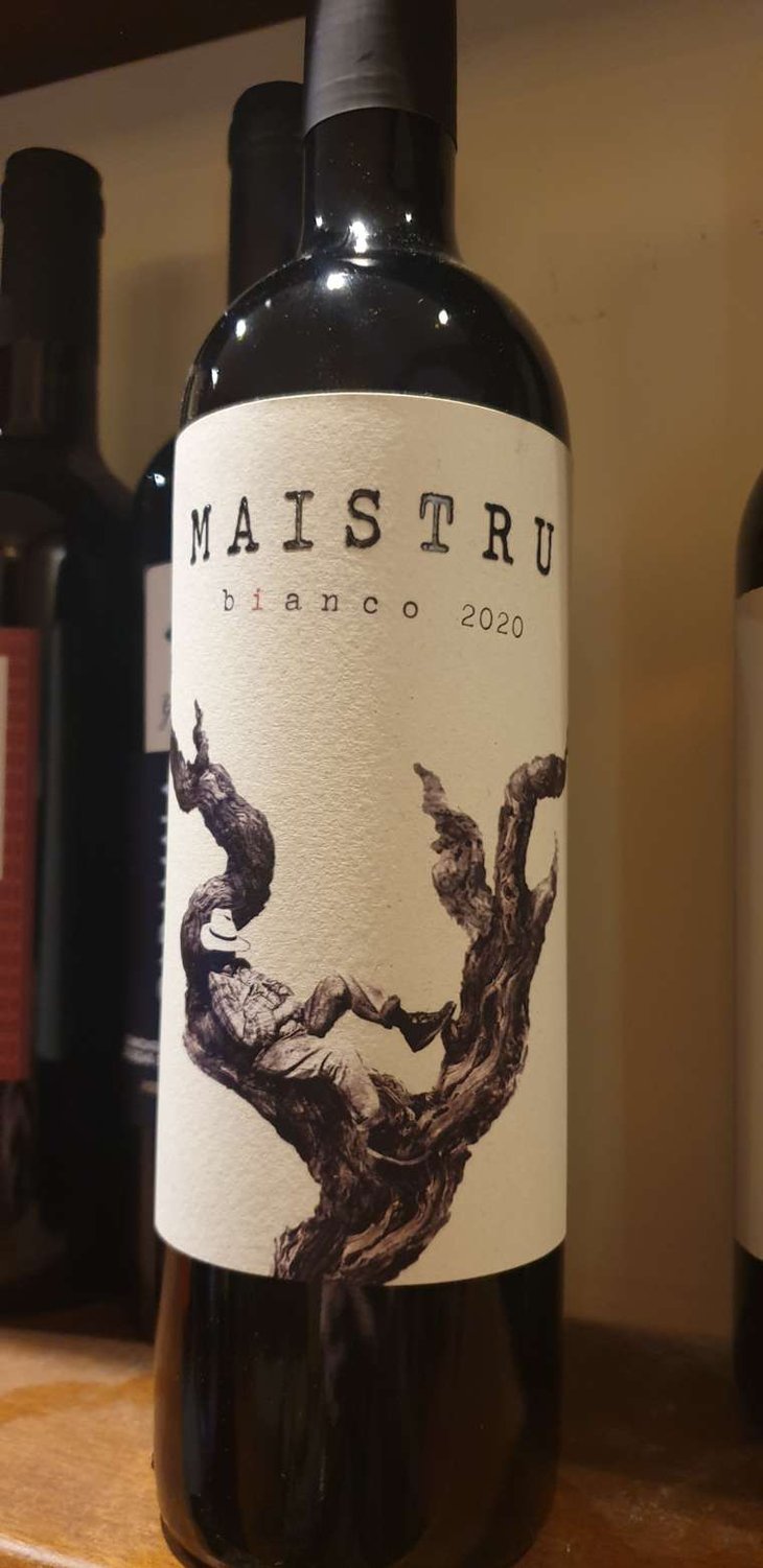 Maistru - Cantina Sa Defenza - Pietro, Paolo & Anna Marchi 