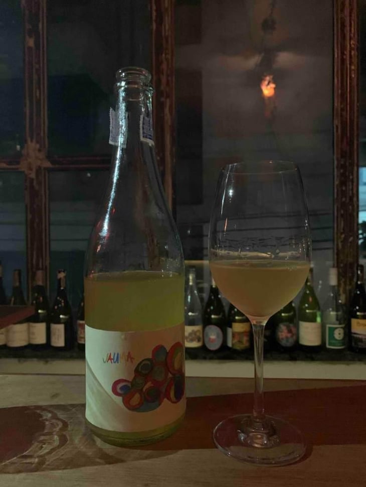 A 1000 Fires - Jauma Wine - Denise & James Erskine 