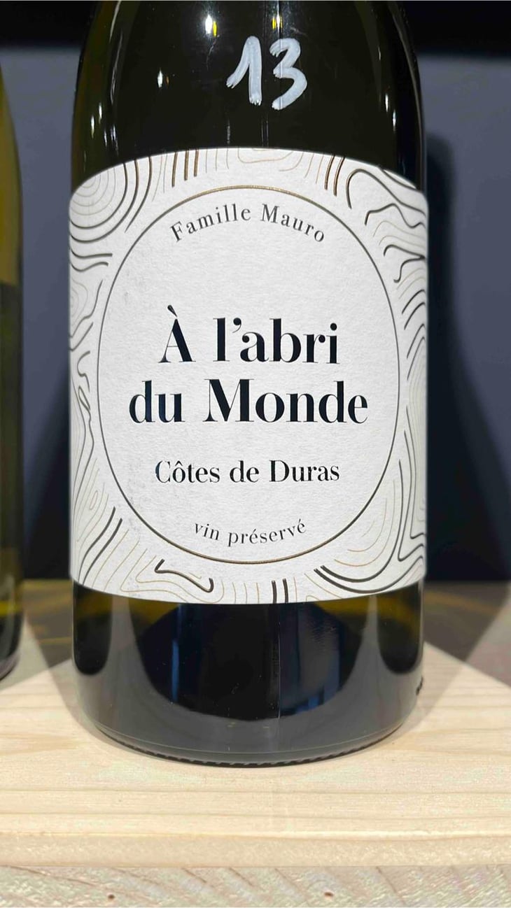À L’abris Du Monde - Mauro Guicheney - Corine & Didier Mauro Guicheney -2020