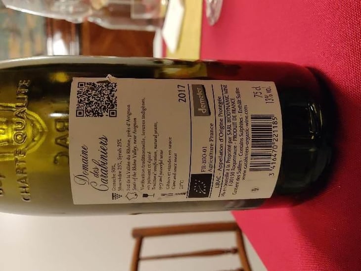 Lirac - Domaine Des Carabiniers - Christian, Fabien & Magali Leperchois 