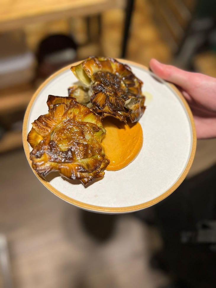 Alcachofas Confitadas, Romesco, Mantequilla Y Limón - La Gresca - 707931