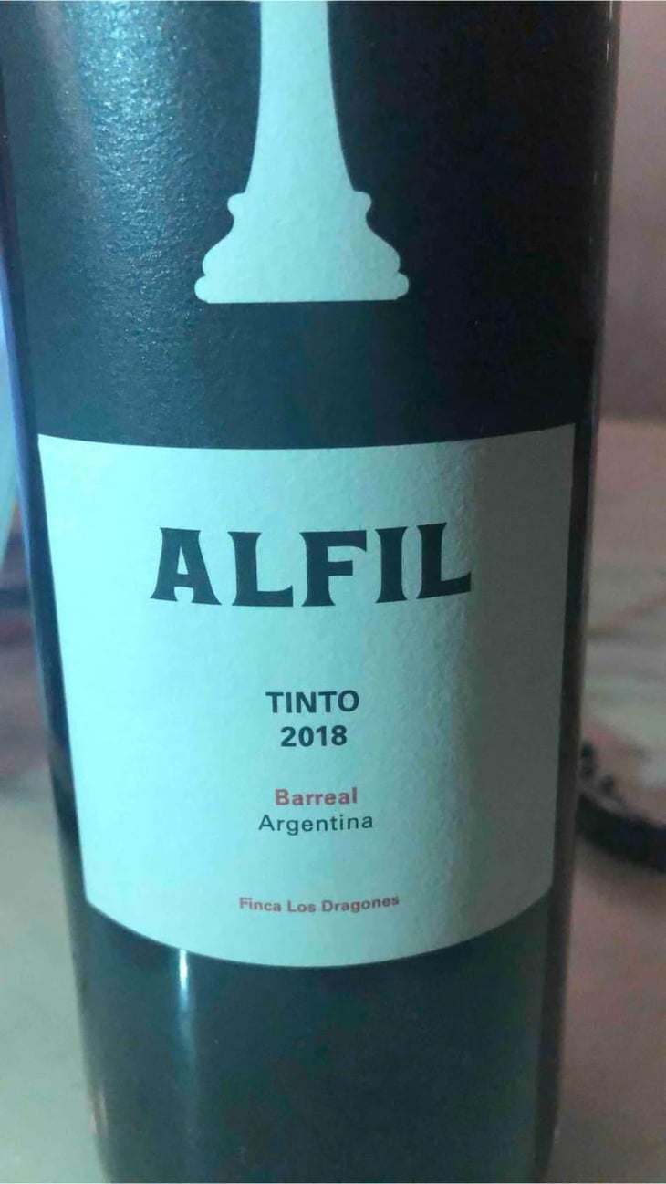 Alfil - Finca Los Dragones - Andrés Biscaisaque 