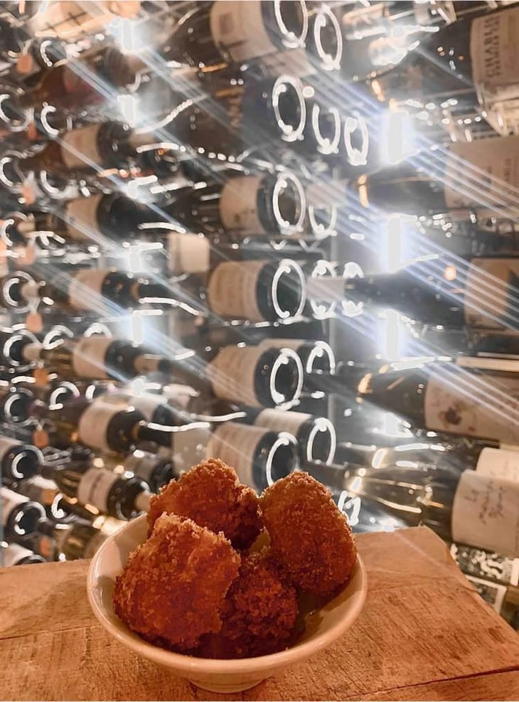 Alfredi's - Alfred Burgers & Vins - 384884