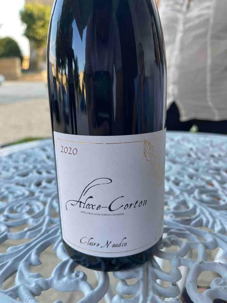 Aloxe Corton - Domaine Henri Naudin-Ferrand - Claire Naudin 