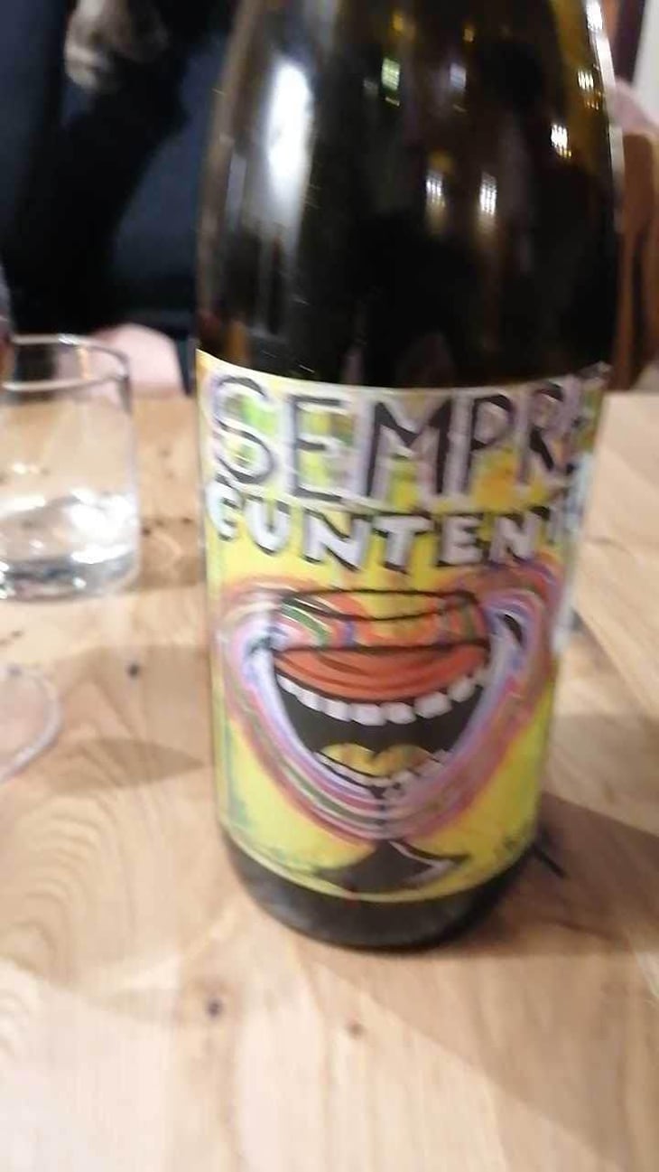 Sempre Cuntentu - Domaine Giacometti - Sarah & Simon Giacometti 
