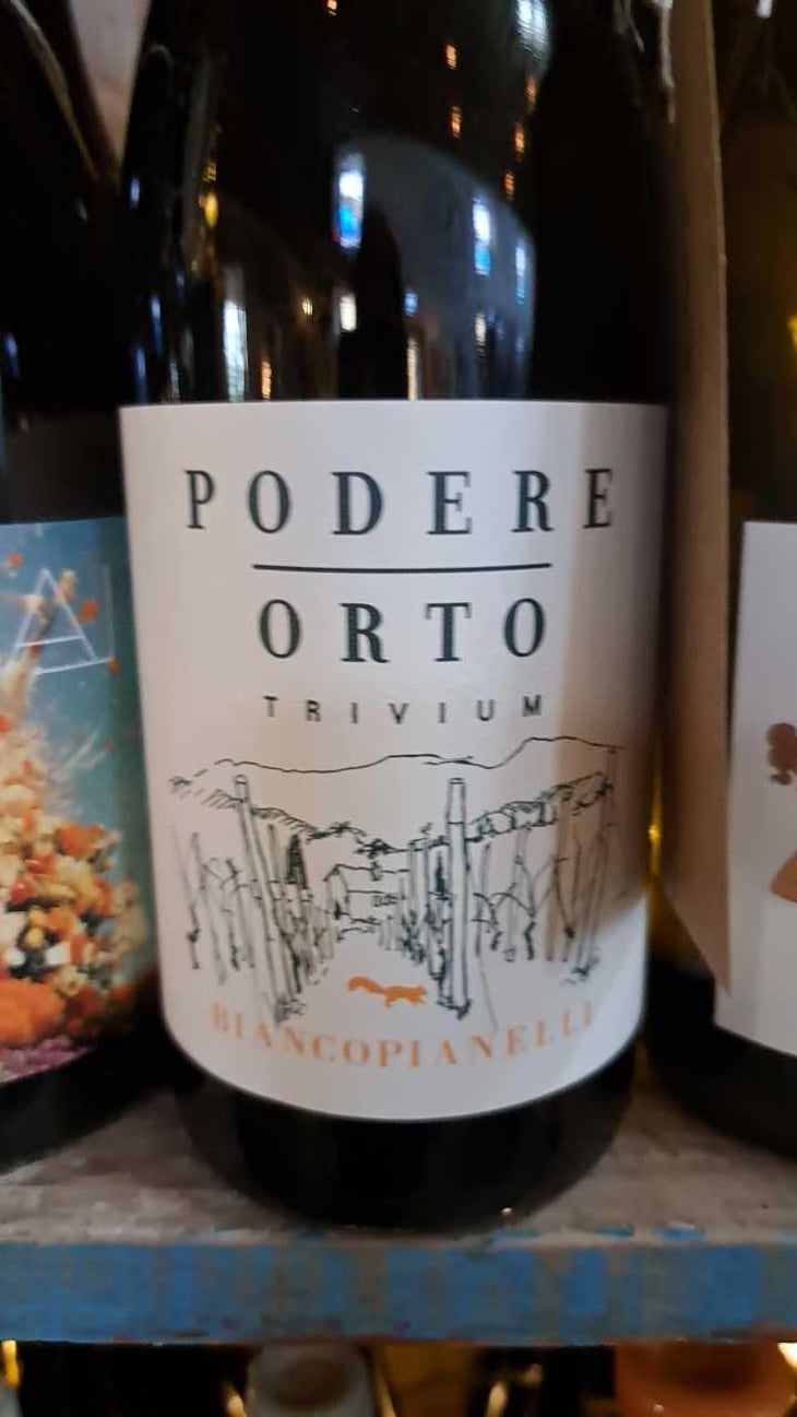 Amai - Podere Orto Trivium - Simona De Vecchis & Giuliano Salesi 