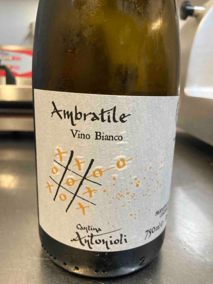 Ambratile - Cantina Antonioli - Giulia & Giorgio Antonioli -2019